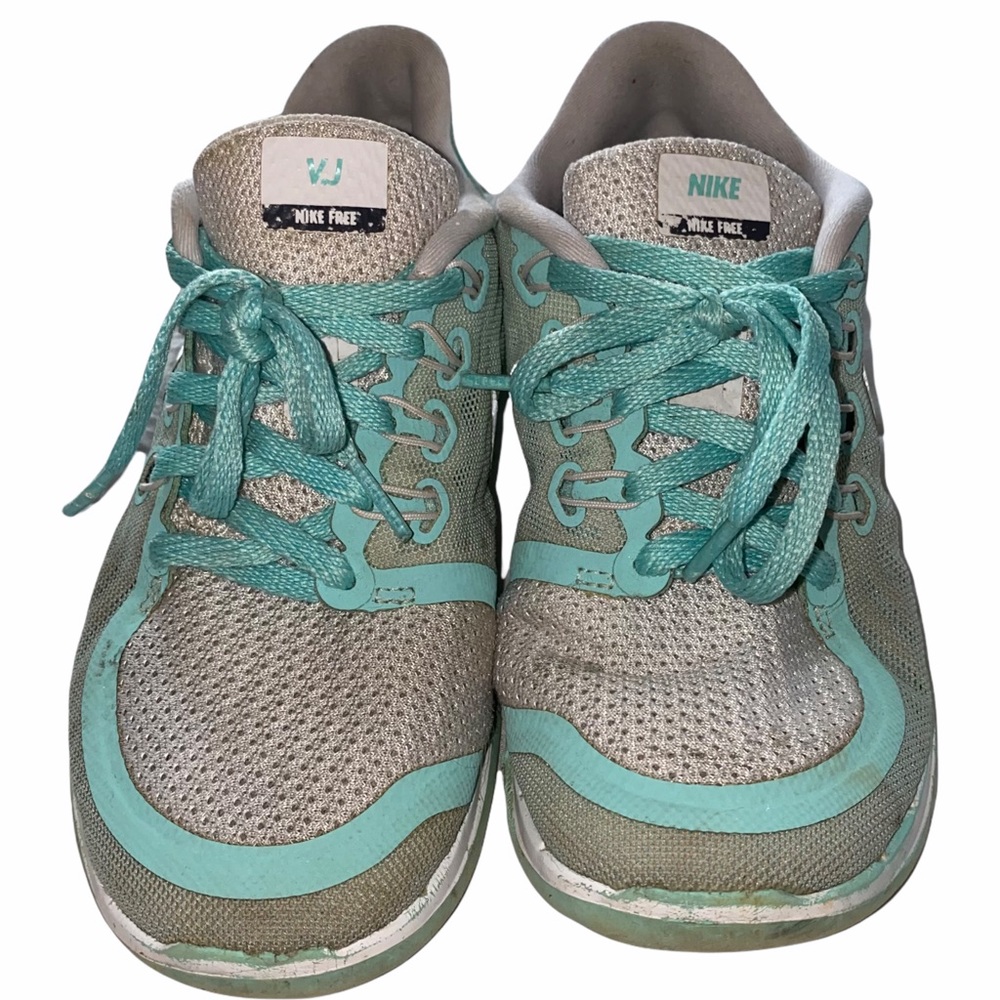 Nike ID Women’s Tennis Shoes Size 5